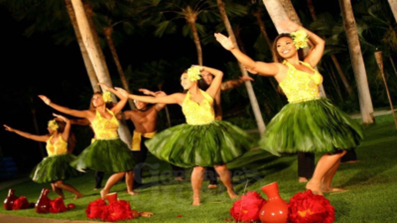Want to See a Hula Show in Hawaii?